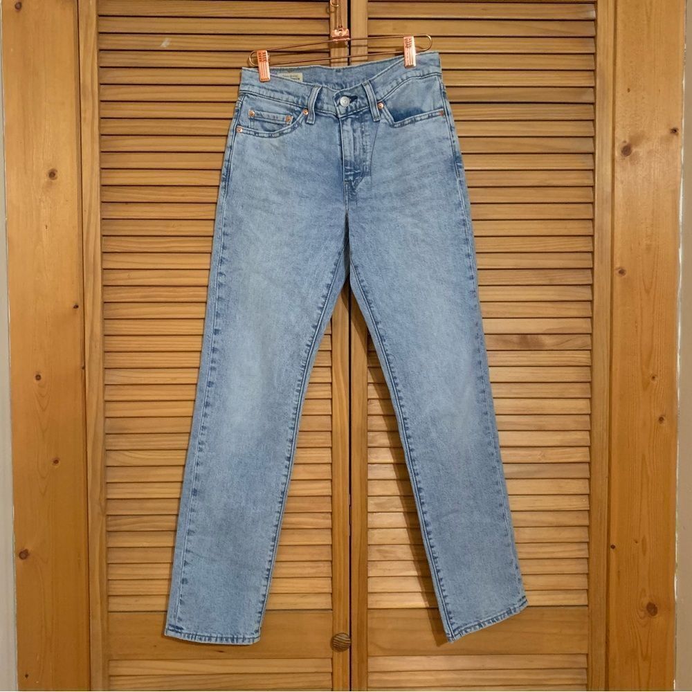 Levi’s 511 Men’s size 28 light wash jeans